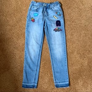 Girls CAT & JACK jeans with patches size 6x